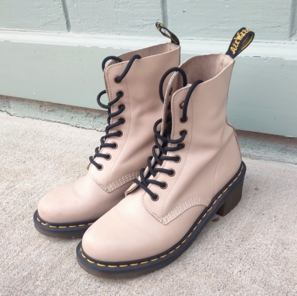 Dr. Martens Clemency Wanama Natural Beige Smooth Leather Boot. Size 9